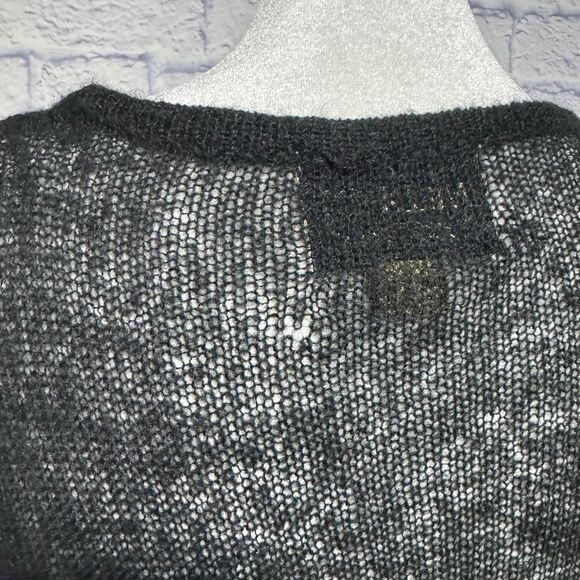 Rare wild fox white label laurel leaf sheer sweater with flaws - Picture 3 of 10